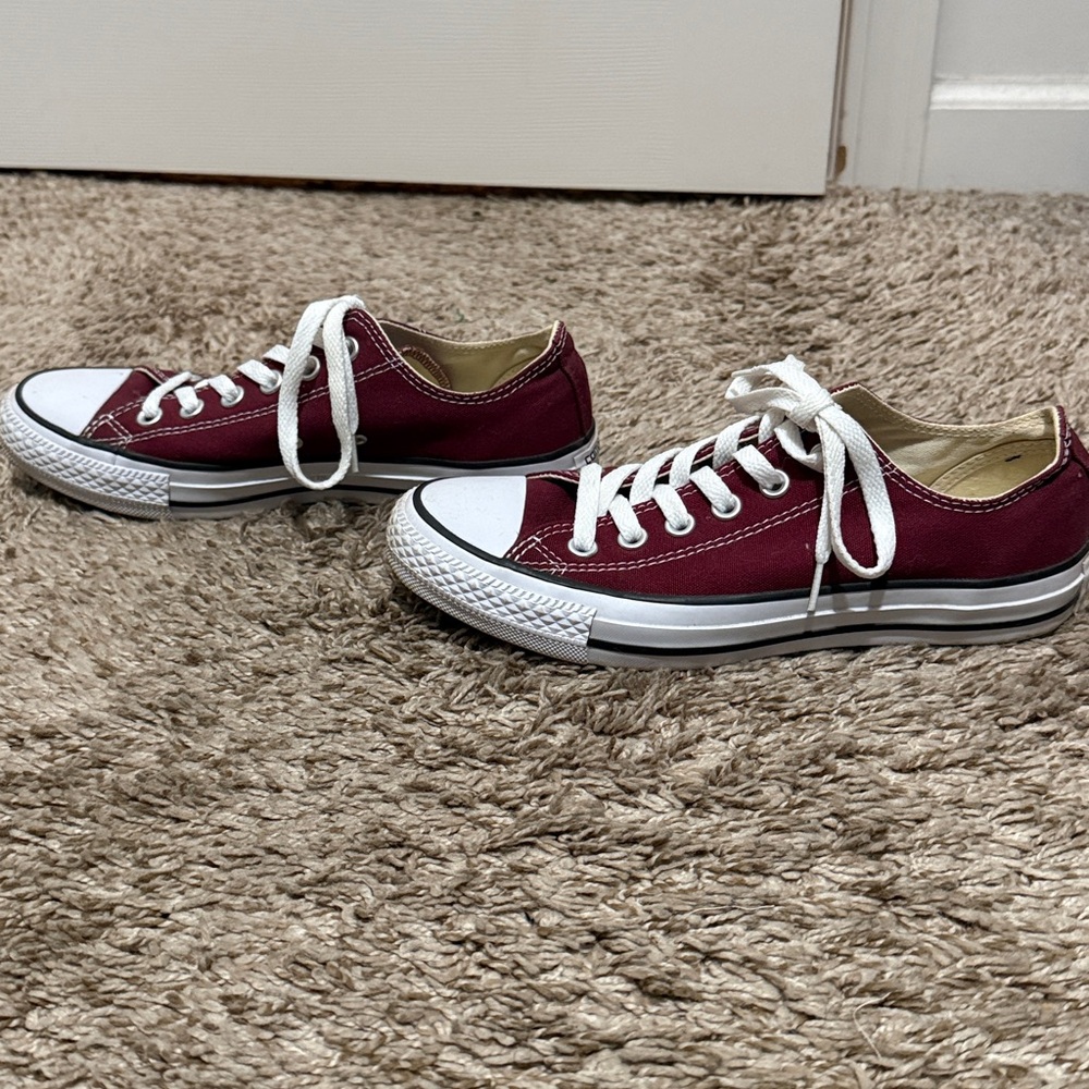 Converse Burgundy Sneakers - Picture 3 of 7